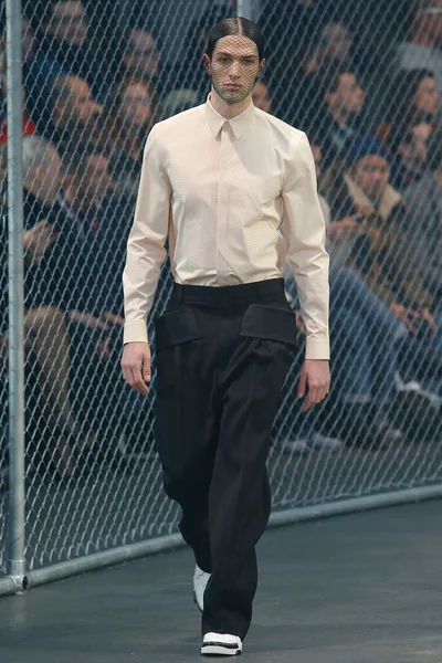 Look 55